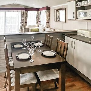 Mobile Home 2