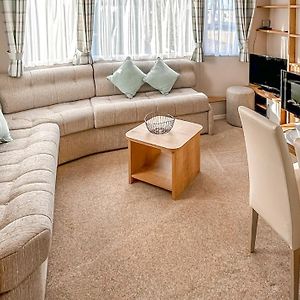 Mobile Home 8